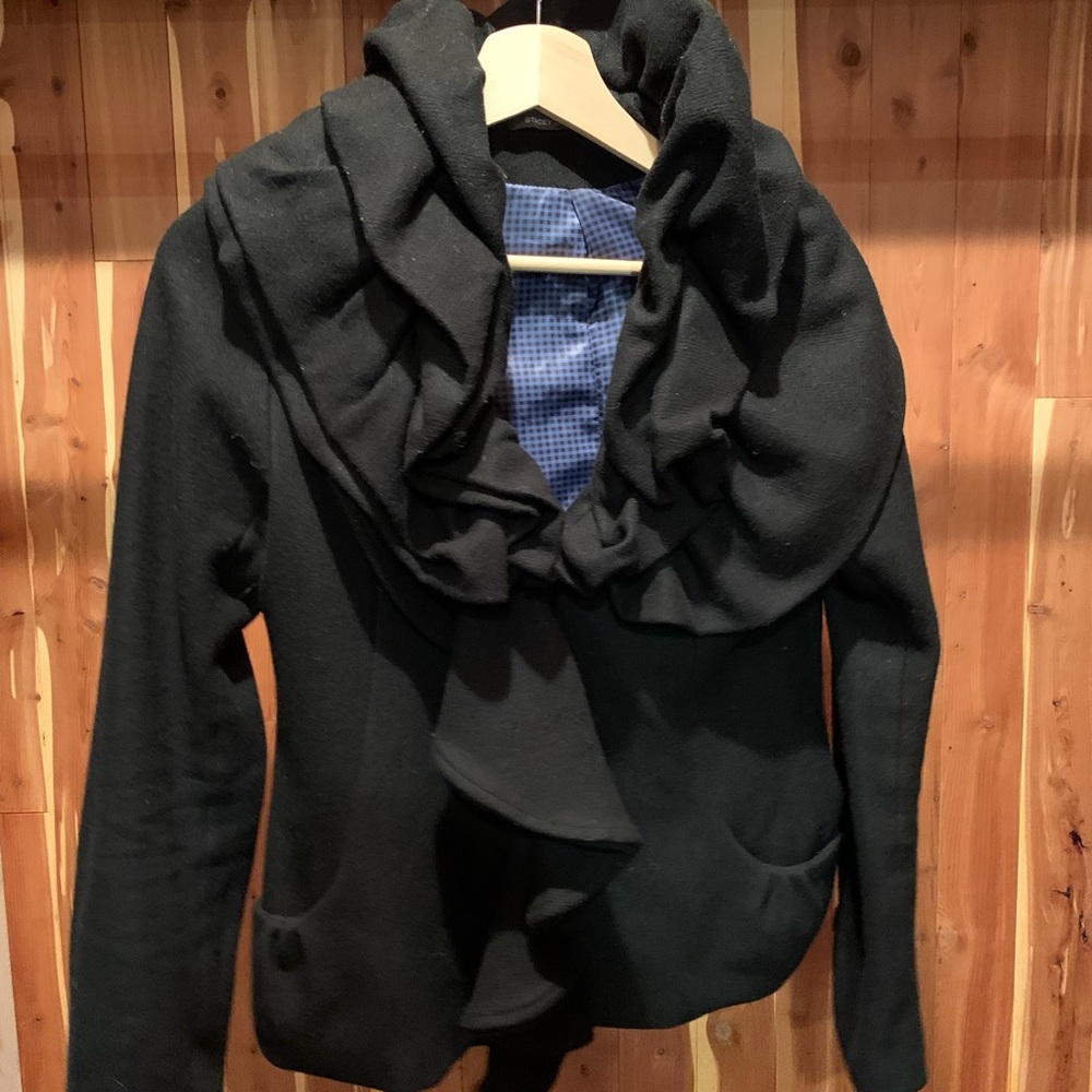 Black Stacey Zhang ruffle neck jacket in S